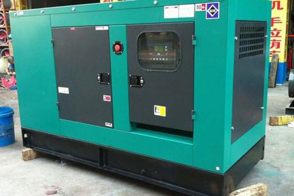 维西如何检查机油的使用时间？