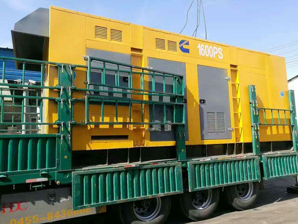 维西测量水冷式机油散热器密封件尺寸时的注意事项有哪些？